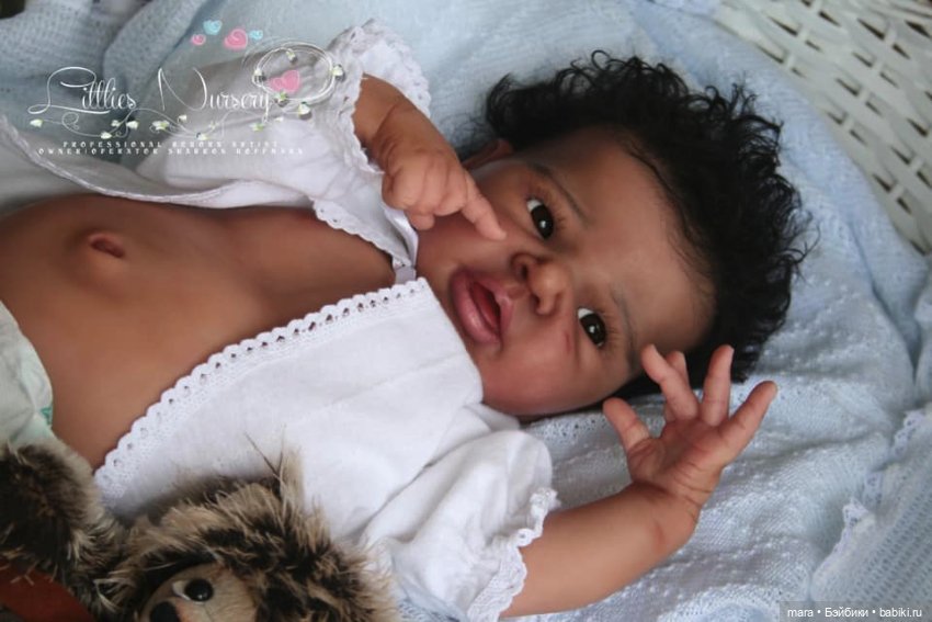 Billy скульптора Adrie Stoete, автор прототипа Sharron Damant Hoffmann