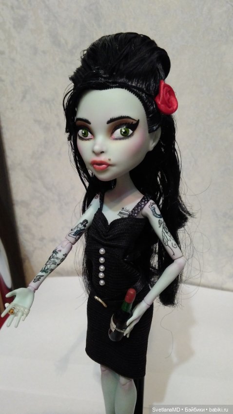 ООАК Эми Уайнхаус — ООАК Monster High и Ever After High: репейнт