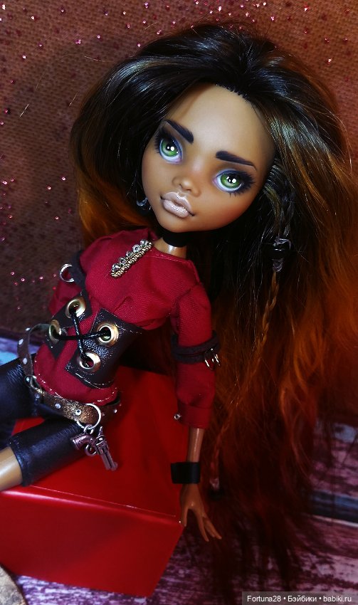 Свистать всех наверх! Кто принесет рома этой пиратке