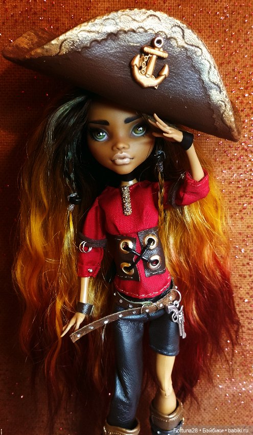 Свистать всех наверх! Кто принесет рома этой пиратке (фото 8)