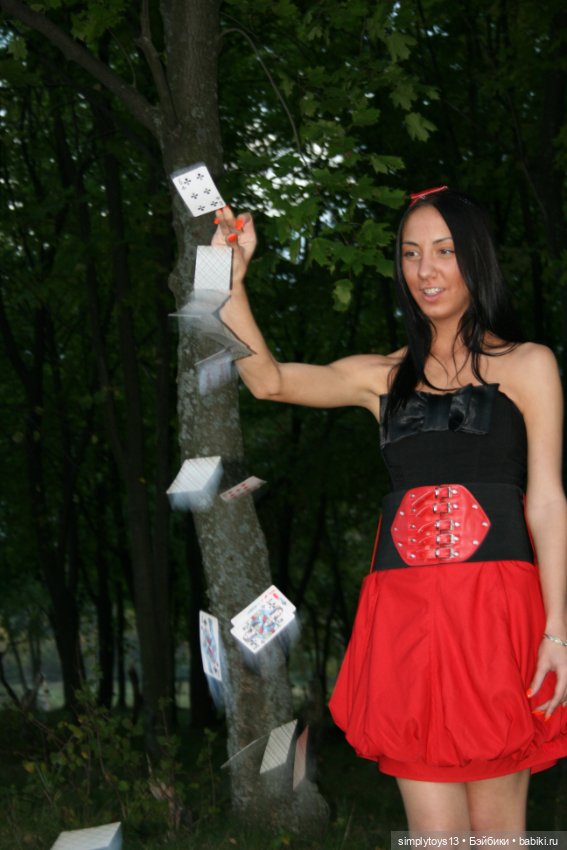 "Алиса в стране чудес" или история одной фотосессии (фото 10)