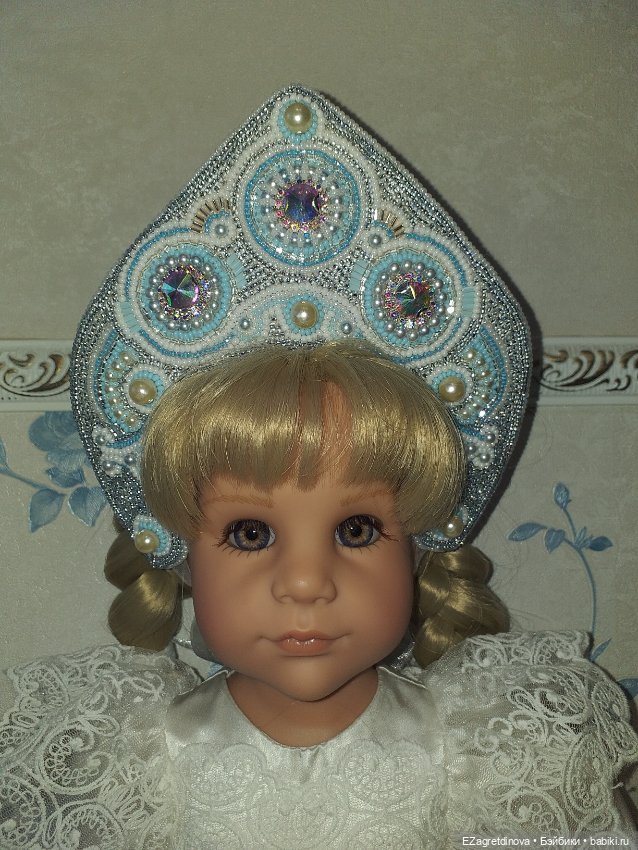 Новинки: Кокошники из бисера-2