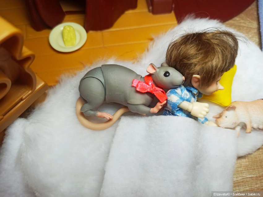 Кто она? Другая. Realpuki. 79 часть