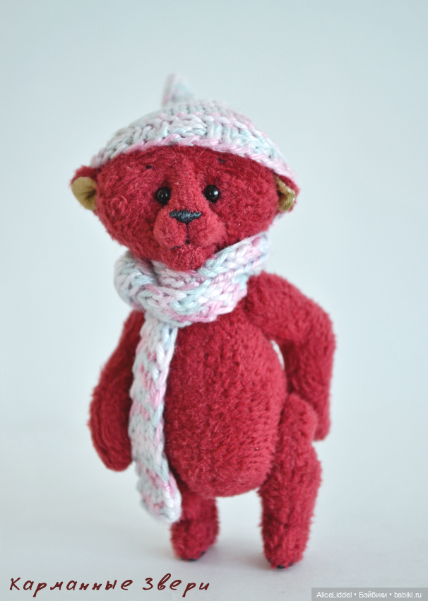 Медведь Петров, пришёл знакомиться