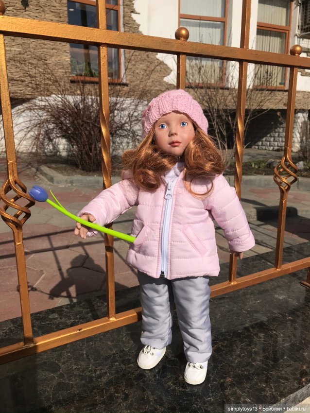 Первая прогулка Азалии — Игровые куклы Zwergnase (Цвергназе) Junior: Джуниор (фото 3)