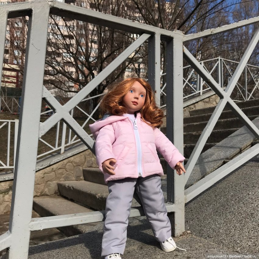 Первая прогулка Азалии — Игровые куклы Zwergnase (Цвергназе) Junior: Джуниор (фото 10)