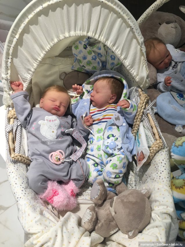 В России открылся первый магазин кукол реборн (фото 10)