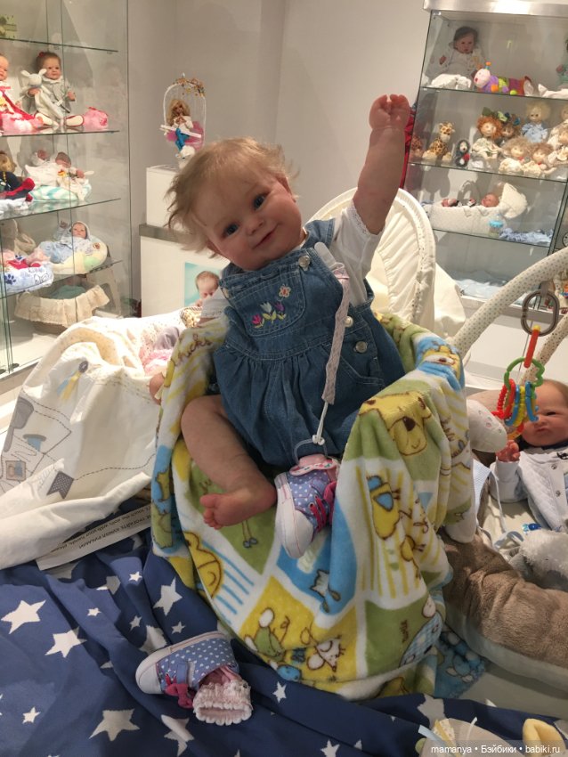 В России открылся первый магазин кукол реборн