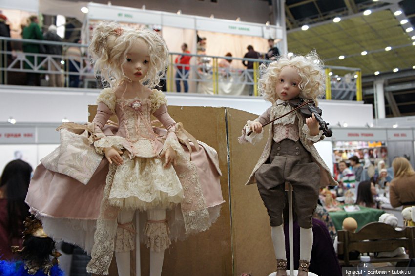 Выставка кукол на тишинке март