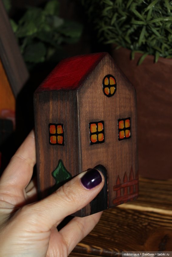 Домики, зайчики и подготовка к Пасхе