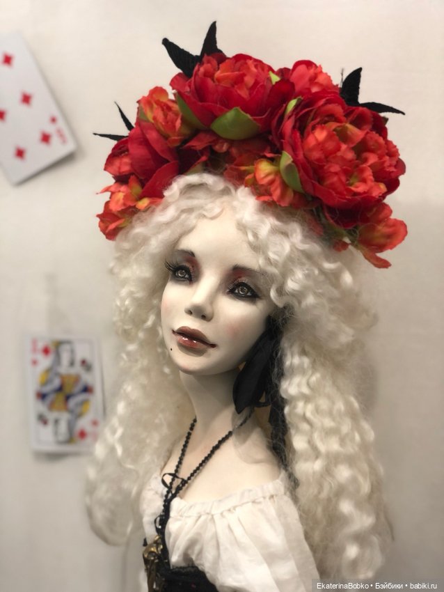 «Весенний бал кукол» на Тишинке