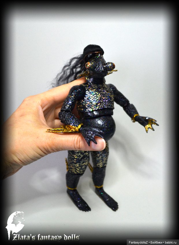 Авторская шарнирная кукла рыбка