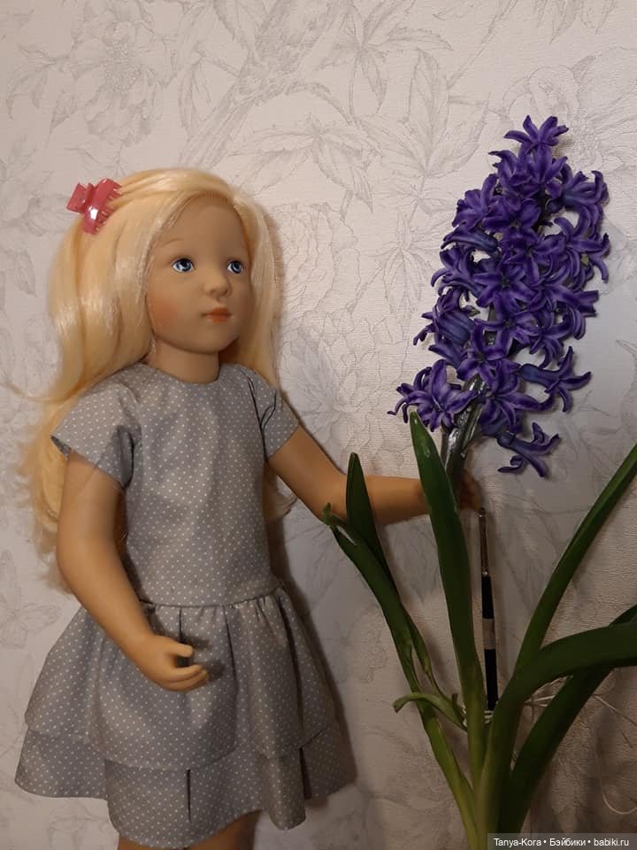 Агата поздравляет всех с 8 марта (фото 2)