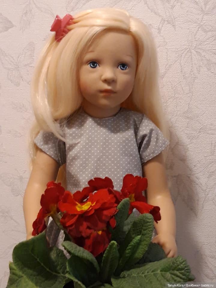 Агата поздравляет всех с 8 марта (фото 4)