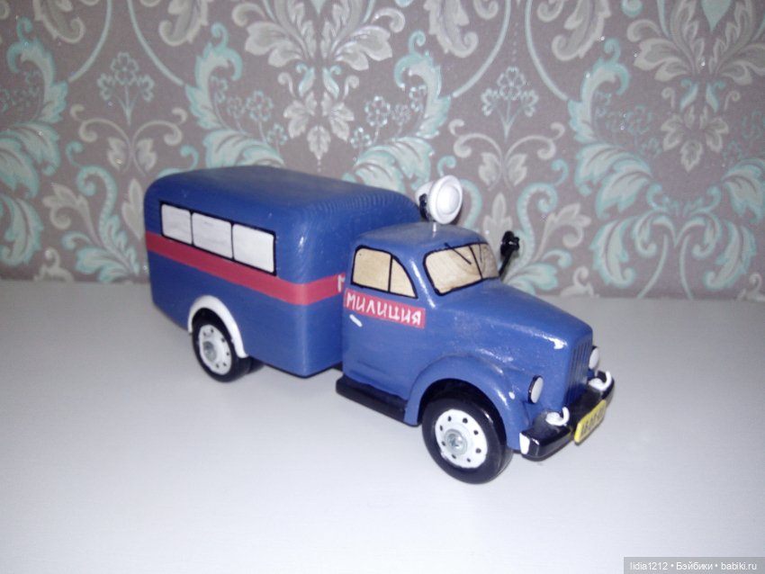 Ретроавтомобили своими руками (фото 2)