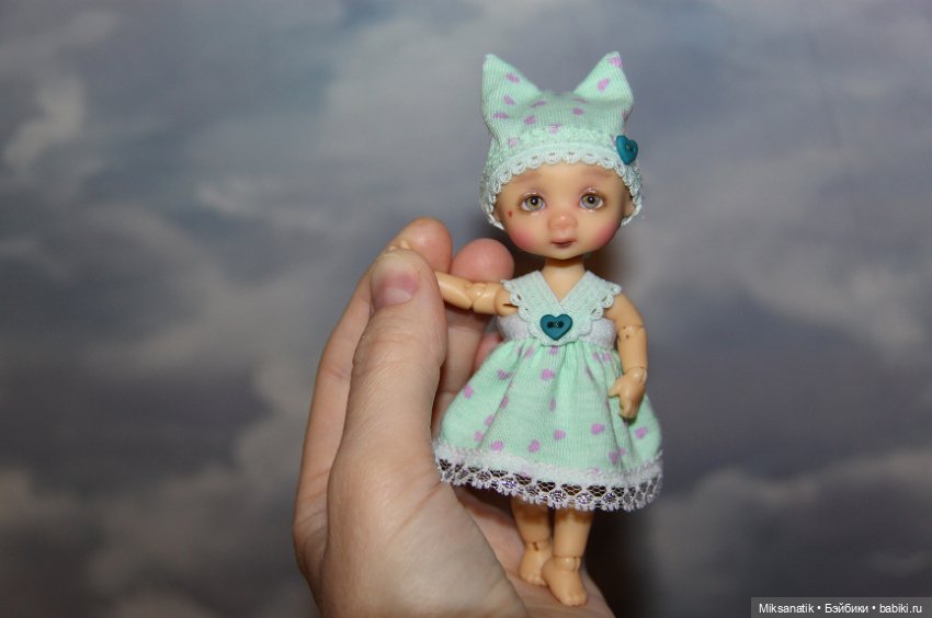 Наша София - IttyBritty от Nikki Britt