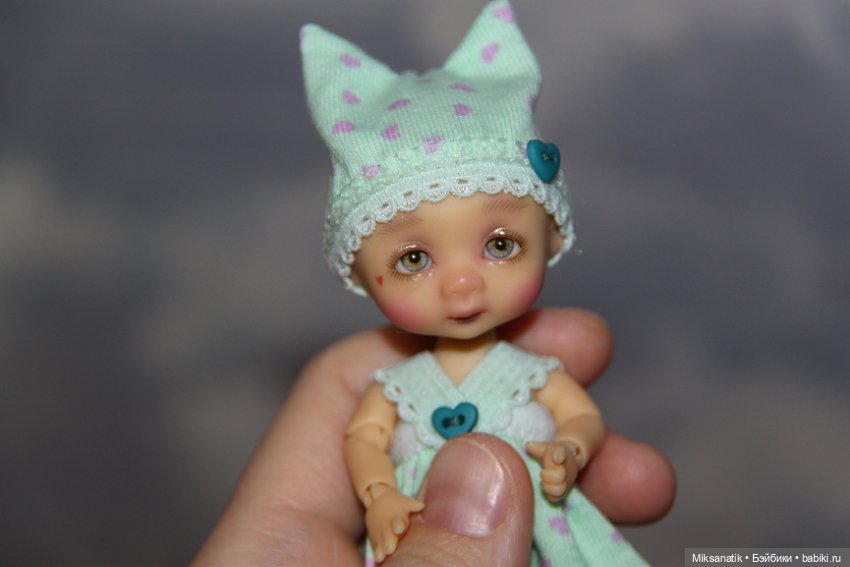 Наша София - IttyBritty от Nikki Britt