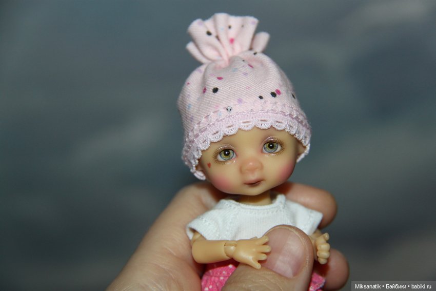 Наша София - IttyBritty от Nikki Britt