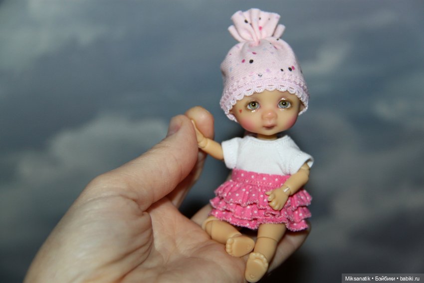 Наша София - IttyBritty от Nikki Britt