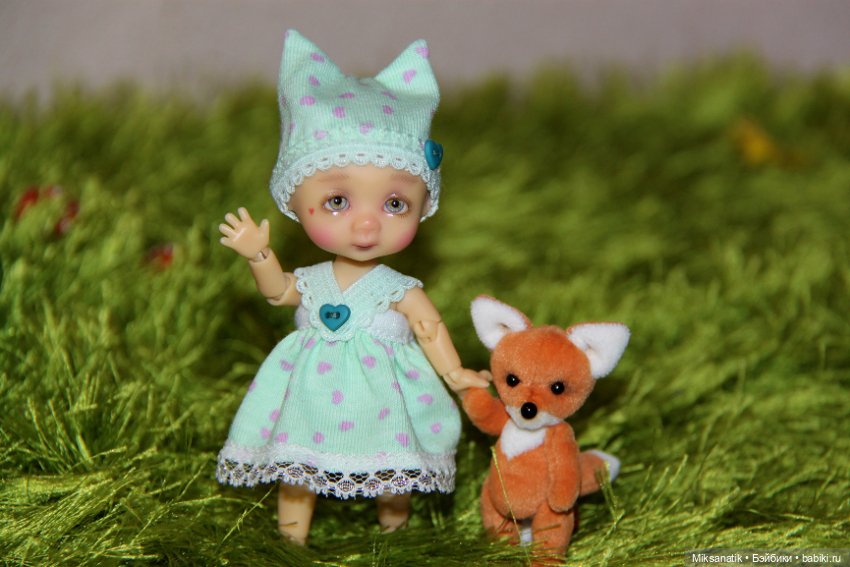 Наша София - IttyBritty от Nikki Britt