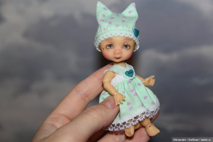 Наша София - IttyBritty от Nikki Britt