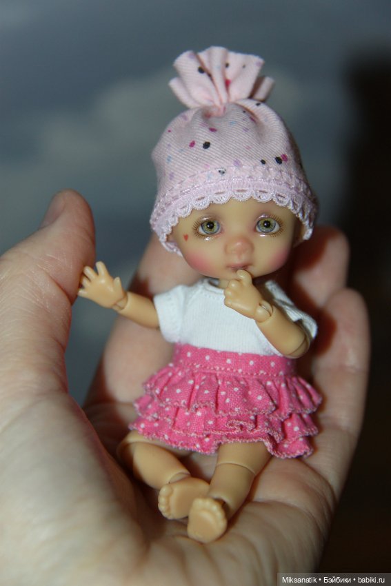 Наша София - IttyBritty от Nikki Britt