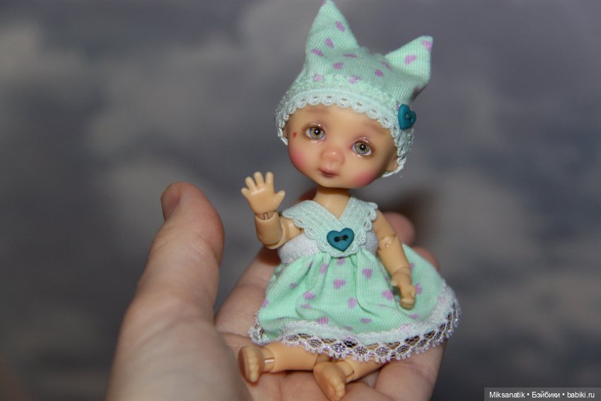 Наша София - IttyBritty от Nikki Britt