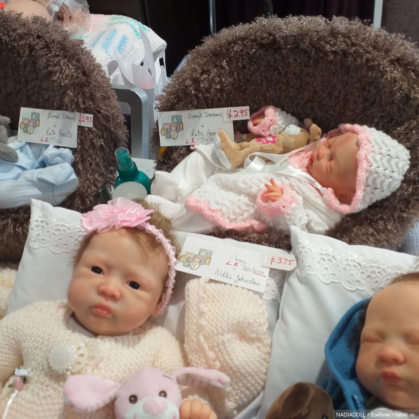 Фотки с выставки в Ноттингем 1