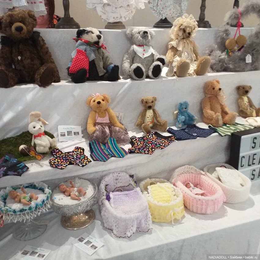 Фотки с выставки в Ноттингем 1