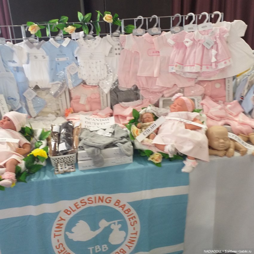 Фотки с выставки в Ноттингем 2