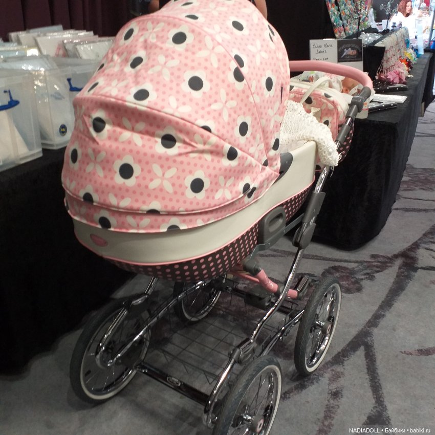 Фотки с выставки в Ноттингем 2