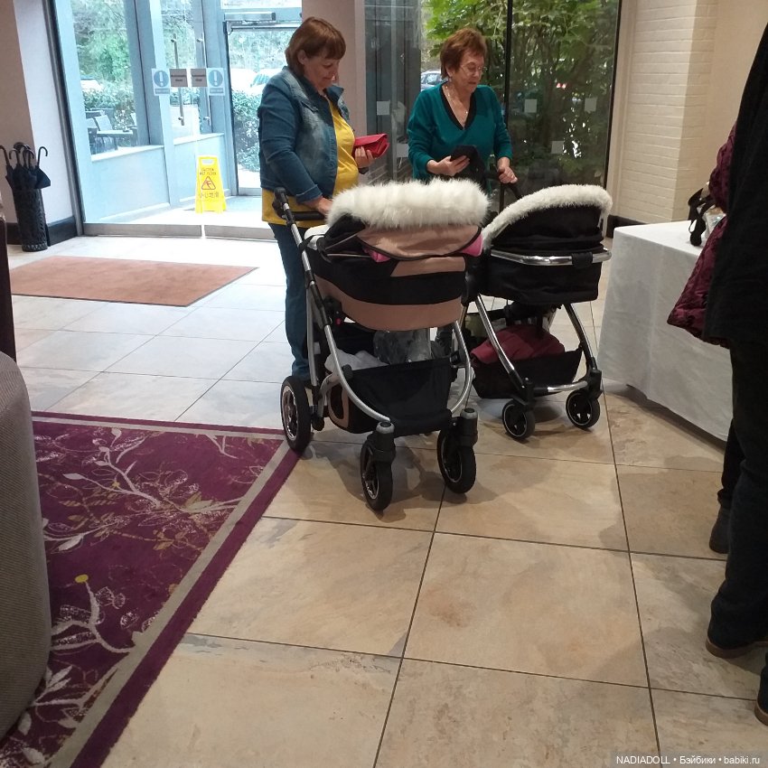 Фотки с выставки в Ноттингем 2