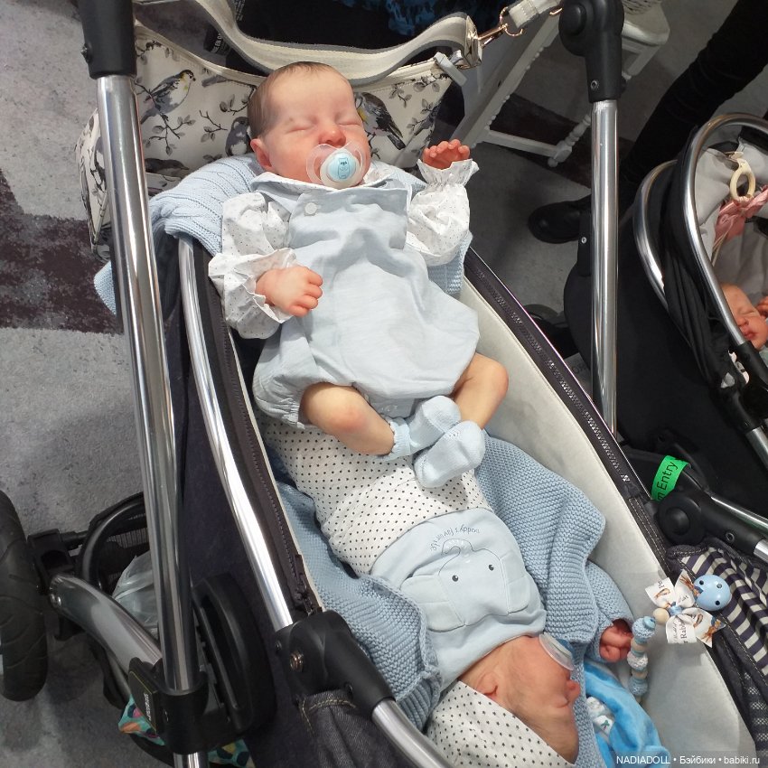 Фотки с выставки в Ноттингем 2