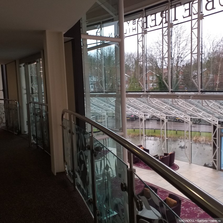 Фотки с выставки в Ноттингем 3