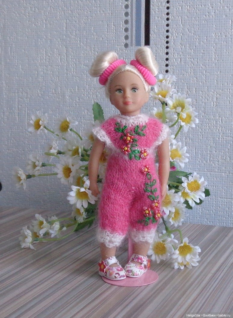 Американские девочки и Лори 6 дюйм: большая любовь к маленьким куклам