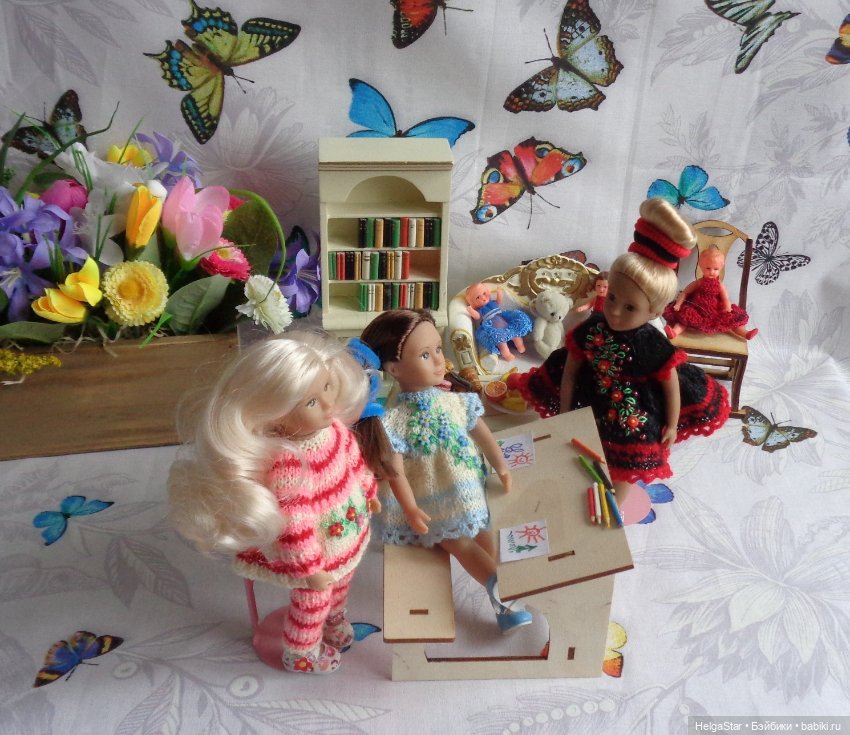 Американские девочки и Лори 6 дюйм: большая любовь к маленьким куклам