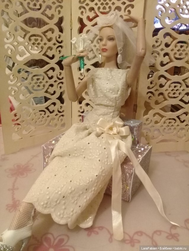 Свадебный наряд в стиле 60-ых для куклы Тоннер (фото 9)