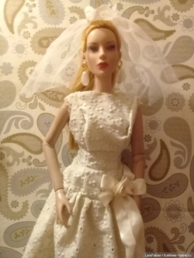 Свадебный наряд в стиле 60-ых для куклы Тоннер (фото 7)