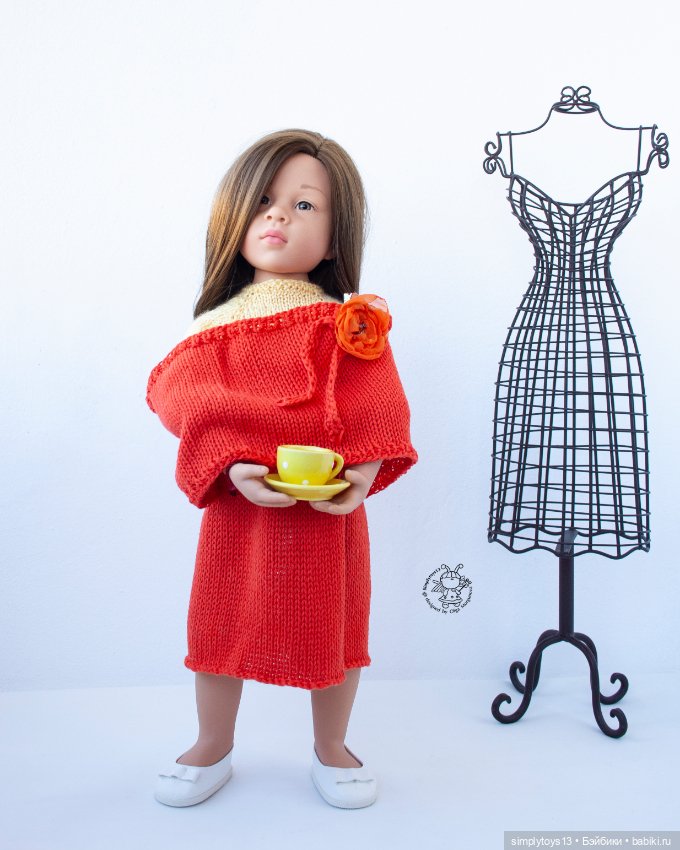 Об Эмилии немало "фото сложено" (фото 2)