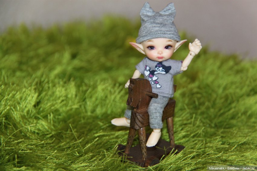 Куклята, зверята и их лошадки