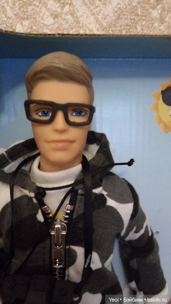 Покупка куклы от Дефа: парень с собакой (фото 4)