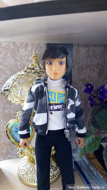 Одежда от куклы Дефа на парне с экшен телом Coolmodel