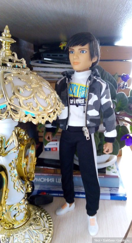 Одежда от куклы Дефа на парне с экшен телом Coolmodel