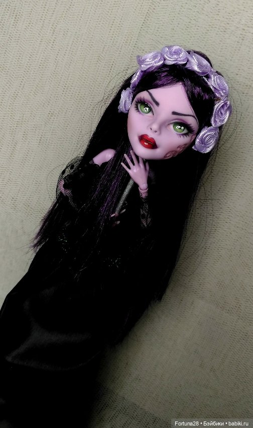 Двуликая колдунья - страшно прекрасная (фото 3)