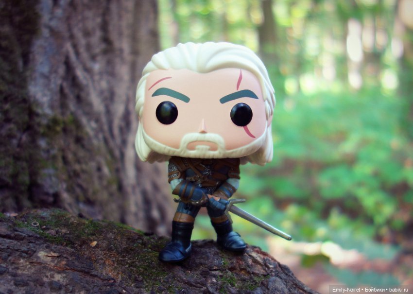 Крошечный Геральт из Ривии