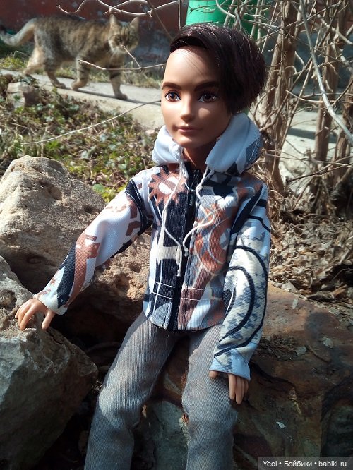 Прогулка во дворе с племянницами: Хантер, Гаррет и фигурки. 02 (фото 2)