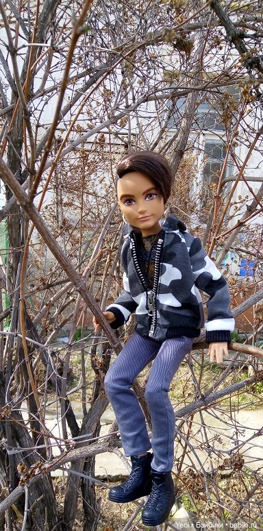 Прогулка во дворе с племянницами: Хантер, Гаррет и фигурки. 02 (фото 9)