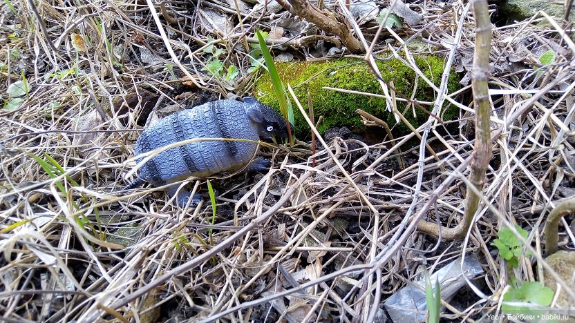 Прогулка во дворе с племянницами: Хантер, Гаррет и фигурки. 01 (фото 7)