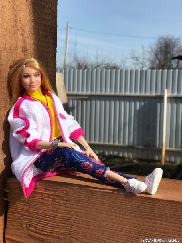Я и моя тень — Куклы Barbie (Барби): Looks