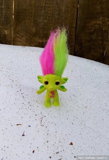 Прогулка с зельфом и дракончиками. Фигурки